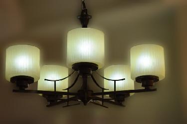 Philips 5 Lamp Colonial And 3 Colour Antique Chandelier For House 
